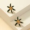 Brincos de tarraxa florais de design de nicho de luxo leve, agulha de prata s925, mas joia de orelha estilo retrô francês original de Hong Kong, brincos
