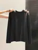 Camisa de Base Camada com Gola Alta Estilo Minimalista para Mulheres no Outono e Inverno Camiseta Térmica de Veludo Fino Manga Longa Moda Básica Roupa de Baixo