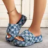 Pantuflas de Tela Gruesa con Suela Gruesa de Exportación Europea y Americana para Mujer para Usar Afuera Sandalias de Playa con Tacón de Cuña y Punta Redonda
