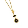[Set] Collar de Trébol de Cuatro Hojas Accesible de Lujo Transfronterizo Pendientes para Mujer Pulsera Moda de Nicho de Gama Alta Colgante Exquisito Joyería