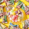 Caramelos Ácidos con Sabor Frutal, Caramelos Duros en Paquetes Pequeños, Ácidos por Fuera y Dulces por Dentro, Caramelos para la Escuela y para Conducir, Dulces Populares al Por Mayor