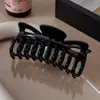 Presilha de Cabelo Nova de Silicone Macio Transfronteiriça, Presilha Tubarão, Macia Anticolisão, Antiderrapante, Durável Presilha Garra Osso de Dragão Borboleta Atacado