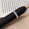 Anel Aberto Flor Coração de Zircônia Anel para Dedo Indicador Nicho Temperamento de Luxo Leve Anel Versátil para Mulheres Anel de Esmalte com Efeito Gotejamento