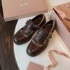 [Mesmo Estilo de Su Yin] Estilo Peso Pesado ~ Sapatos Brogue Esculpidos em Couro de Cavalo Retrô Salto Grosso Sapatos de Couro Pequenos Mocassins Femininos