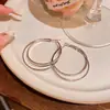 Brincos Circulares com Linhas Cruzadas Estilosos Exagerados e Cool para Mulheres Luxo Acessível Nicho Elegante Brincos Grandes Circulares