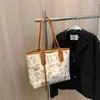 Bolsa Linda de Gran Capacidad para Mujer Nueva de Gama Alta Estudiante Bolso de Hombro Estilista Versátil Bolso Tote para Viajes