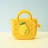 Monedero de silicona con forma de cueva cuadrada para niños, bolso cruzado para caminar, divertido y bonito bolso de silicona para cambio.