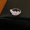 Anel aberto gota d'água em zircônia, luxo leve, de alta qualidade, anel requintado para o dedo indicador, design de nicho, joia feminina versátil e da moda