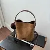 Bolso Cubo Color Sólido Retro Suede Estilo Coreano Nicho Ins 2026 Otoño Nuevo Bolso Cruzado Minimalista Gorpcore