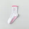 Calcetines de Yoga Blancos para Mujer Fitness Danza Pilates Calcetines de Media Pantorrilla Celebridad de Internet Cereza Profesionales Antideslizantes para Suelo Deportivo