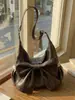 Bolso de Mujer con Pliegues de Gran Capacidad para el Trabajo, Cuero Suave de Gama Alta con Decoración de Lazo, Bolso de Hombro Retro para Mujer de Otoño e Invierno