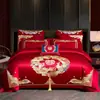 Conjunto de cama de noiva novo estilo chinês 100S, vermelho vibrante bordado, feito de algodão puro, um conjunto de quatro peças, perfeito como presente de casamento para recém-casados