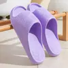 Chinelos Feeling Masculinos para Verão Eva com Solado Grosso Casuais para Casa Banheiro Sandálias Antiderrapantes para Casais com Pés Sem Cheiro