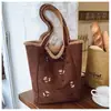 Bolsa Tote Casual de Diseño de Nicho Nuevo Otoño 2025 Bolso de Mano Casual Moda Textura Retro Bolso de Hombro para Mujer