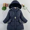 Abrigo de Invierno para Niñas, Chaqueta Gruesa Nueva de Algodón, Longitud Media, Ajuste en la Cintura, Adelgazante, Estilo de Exportación, Fabricante para Niños Mayores