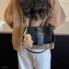Nuevo bolso de hombro para mujer estilo japonés y coreano con diseño de oso, bolso cruzado de gamuza invierno 2026, bolso de felpa retro a la moda
