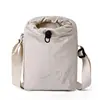 Bolsa Saco de Design de Nicho Casual e Estilosa com Textura Simples, Novo Modelo de Bolsa para o Verão de 2026, Bolsa de Ombro e Transversal Feminina