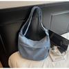Nova Bolsa de Ombro Grande Capacidade para Mulheres Verão 2026, Design de Nicho, Bolsa Tote Casual Simples, Bolsa Transversal para o Dia a Dia