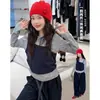 Conjunto de Ropa para Niñas Primavera y Otoño 2026 Nuevo Conjunto de Dos Piezas Moderno y Elegante para Niñas Mayores con Camisa Base de Dos Piezas Falsas