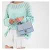 Bolso Pequeño Cuadrado Retro Nuevo para Viajes de Otoño e Invierno, Gama Alta, Lujo Ligero, Versátil para Uso Diario, Bolso de Hombro y Cruzado, Bolso de Mano Clásico