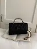 2026 Novo Estilo Bolsa Quadrada Pequena com Corrente Losangular Bolsa Transversal para Mulheres Moda Coreana Versátil Bolsa para o Dia a Dia Bolsa de Ombro Feminina