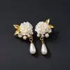 Brincos de Flor Rosa Red Velvet Vintage Pérola Ornamentos para Orelha Elegante Novo Estilo Veludo Brilhante Joia de Tarraxa para Noiva