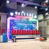 Plaza del parque de atracciones equipo de atracciones al aire libre fila despreocupada sentarse 5000 sala de exposiciones plana se puede visitar en cualquier momento