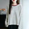 Otoño 2026 Nuevo Tejido de Lana Rayado Bloque de Color Cuello Redondo Prenda Base Superior Suéter Holgado Perezoso para Mujer