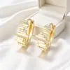 Pendientes de línea geométrica irregular Xuping, pendientes de moda de aleación de cobre de nicho transfronterizos europeos y americanos, pendientes personalizados al por mayor