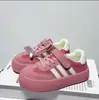 Zapatos para Niños 2025 Otoño Nuevos Zapatos Casuales Zapatos de Suela Suave para Niños Zapatos para Niños Medianos y Grandes Zapatos de Entrenamiento Moral para Niñas Primavera y Otoño