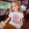 Camiseta Manga Curta para Meninas 2026 Verão Novo Estilo Infantil Desenho Animado Estampado Casual para Bebês Manga Meia Manga Estilo Fino Tendência
