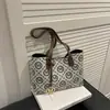 2026 Verano Nuevo Estilo Vintage Gama Alta Estampado de Letras Gran Capacidad Simple Versátil Elegante Bolso de Hombro Tote