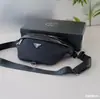 Bolsa de Pecho para Hombre 2024 Bolsa de Nailon Conveniente Simple Espacio Grande