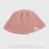 Gorro de lana para mujer, estilo coreano, para otoño e invierno, moderno, combinable con todo, cálido, con protección para las orejas, de punto, para hombre y mujer.