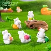 Miniaturas fofas de cenoura e coelho em desenho animado - perfeitas para jardinagem, paisagismo, decorações DIY e como pequenos enfeites de mesa