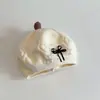 Boina de encaje con lazo, boina de estilo lindo para niñas, versátil para otoño e invierno, hace que la cara se vea más pequeña, gorro de punto cálido para niños
