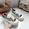 Zapatos de malla para estudiantes femeninas Beier, pequeños, blancos, con falda, de malla, transpirables, deportivos, combinables, con suela gruesa y nicho.