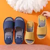 Nuevas Zapatillas de Algodón y Lino para el Hogar de Otoño, Simples, Versátiles, para Pareja, Cómodas, Transpirables, de Moda, Tendencia, para el Piso