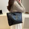 2025 Nuevo Otoño e Invierno Casual Bolso Tote Casual Gran Capacidad Viaje Moda Más Fácil de Combinar Bolso de Hombro Bolso de Mano Bolso para Mujer