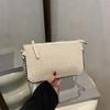 Bolso Sobre de Paja de Moda 2025 Nuevo Casual Cadena Bolso Cuadrado Pequeño Moda Hombro Tejido Crossbody Bolso de Mujer Trendy
