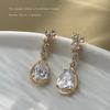 Explosiones transfronterizas nueva tendencia aretes de gota de agua diseño exquisito de alto nivel aretes de moda temperamento literario aretes versátiles