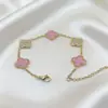 Venta Directa de Fábrica Pulsera de Acero Inoxidable con Electrochapado, Nuevo Modelo Popular de Nicho 18K, Serie Lenguaje de las Flores Joyería de Trébol de Cuatro Hojas