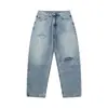 Jeans Casuales de Hombres Rumeng Nuevo Estilo Otoño Parche de Cuadros Rasgados Color Claro Cintura Media Sueltos Rectos Lavados