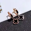 Pendientes de acero de titanio 2024 nueva moda europea y americana moda temperamento pendientes de alto sentido para mujer Corea del Sur círculo red social joyería para orejas
