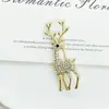 Broche Abelha de Zircônia para Mulheres, Alto Padrão, Luxo Leve, Estilo de Nicho, Acessório de Broche, Joia de Alfinete Corsage Borboleta de Pérola