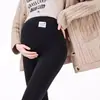 Leggings de maternidade para o outono, confortáveis de usar sem apertar a barriga, novo modelo 2026, calças quentes de algodão para o inverno, calças de maternidade com suporte para a barriga, tamanho grande