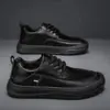 2026 Nuevo Modelo Suela Suave Ligeros Antideslizantes Resistentes al Desgaste Zapatos Casuales Versátiles Tendencia de Moda Zapatos de Cuero para Hombre Estilo Británico AK06
