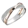 Anillo de Cobre para Mujer con Baño de Cobre Blanco K de Venta Caliente Transfronteriza con Circonita Simple y Personalizado en Forma de X Bicolor Nueva Joyería al Mayoreo