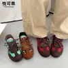 Zapatillas de entrenamiento alemanas para mujer, de cuero genuino, suela plana, con bloques de color, que cuentan con una suela cómoda y suave, y un diseño casual y versátil, perfectas para el otoño de 2026