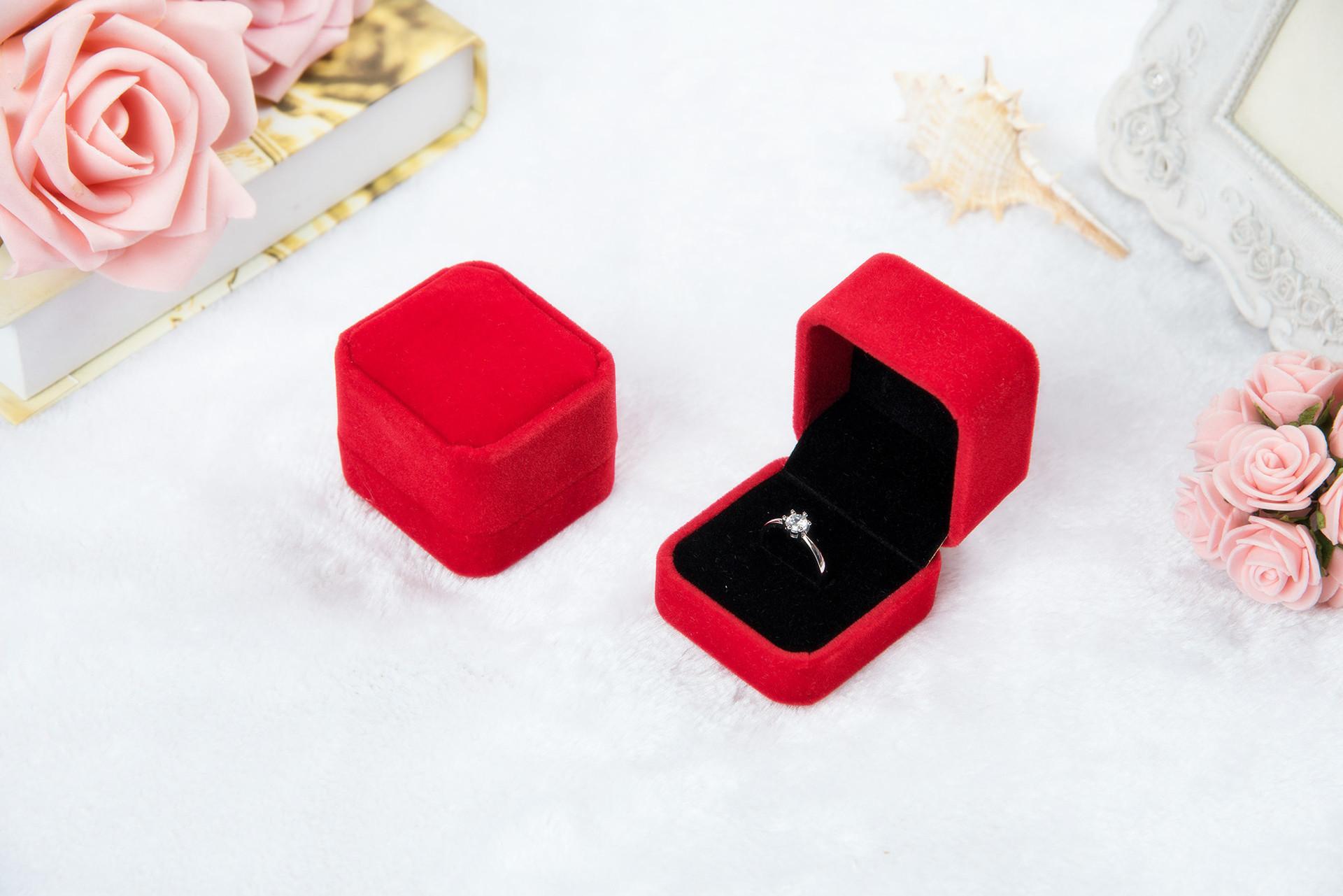 3671239246_754789457